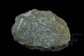中文名稱：安山岩英文名稱：Andesite