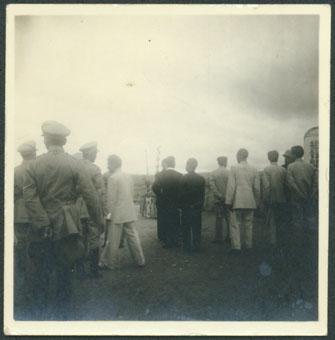 副系列名：生平及相關史料照片案卷名：戰後初期件名：1946年09月12日，台灣光復致敬團遙祭黃陵。