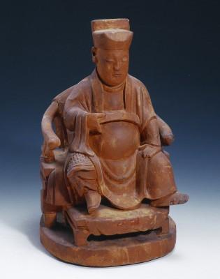 主要題名-中文:木雕神像（分類號E12/037）主要題名-日文:木彫神像主要題名-英文:Wooden deity figure