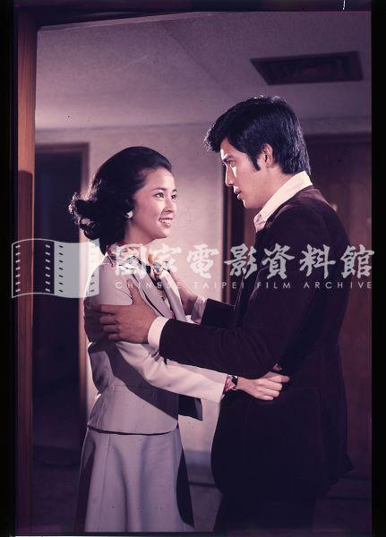 電影名稱:碧雲天翻譯名稱:Posterith And Perplexity原件題名:碧雲天（正片）