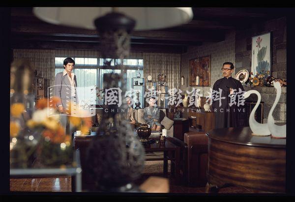 電影名稱:碧雲天翻譯名稱:Posterith And Perplexity原件題名:碧雲天（正片）