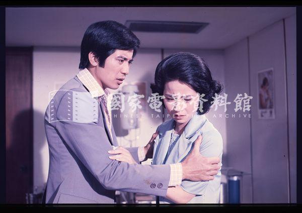 電影名稱:碧雲天翻譯名稱:Posterith And Perplexity原件題名:碧雲天（正片）
