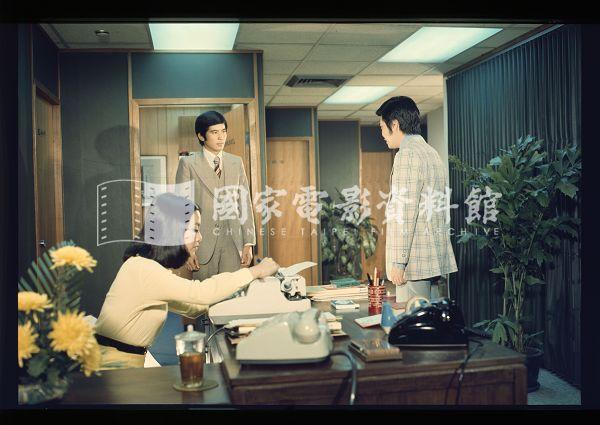電影名稱:碧雲天翻譯名稱:Posterith And Perplexity原件題名:碧雲天（正片）