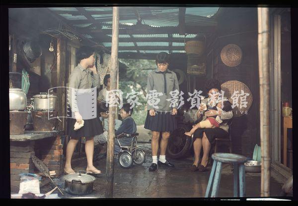 電影名稱:碧雲天翻譯名稱:Posterith And Perplexity原件題名:碧雲天（正片）