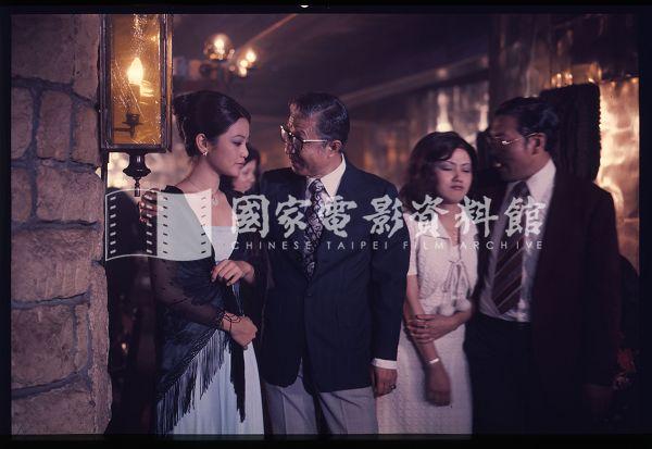 電影名稱:碧雲天翻譯名稱:Posterith And Perplexity原件題名:碧雲天（正片）