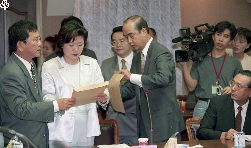 事件標題:立法院營業稅法黨政協調會