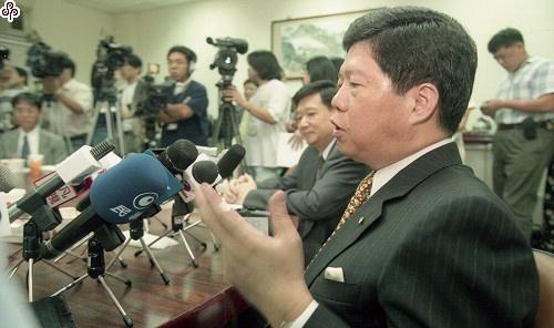事件標題:華航總經理劉克涯在新黨立法院黨團舉辦的購機早餐會報中強調，我們華航在購機案中絕對沒有受到外界任何壓力