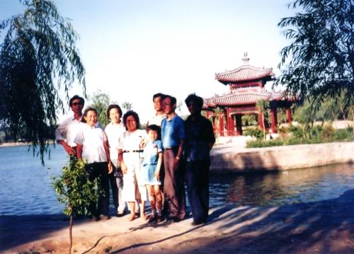 標題:與大陸家人同遊北京市立公園