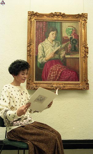 事件標題:台灣前輩藝術家李梅樹擅長寫實繪畫，常以家人為模特兒。台北市立美術館舉辦李梅樹十週年紀念展「婦女之美」（B-015-6080）
