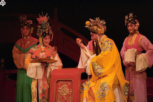 事件標題:上海崑劇團在上海瑞金劇場演出「長生殿」，蔡正仁飾唐明皇、張靜嫻飾楊貴妃（B-016-1615）