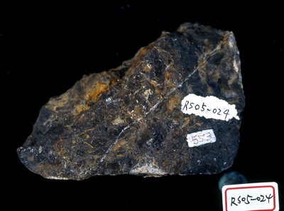 中文名稱:石灰岩（RS05-024）英文名稱:Limestone（RS05-024）