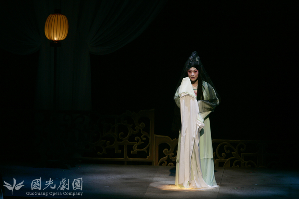 《三個人兒兩盞燈》演出照008
