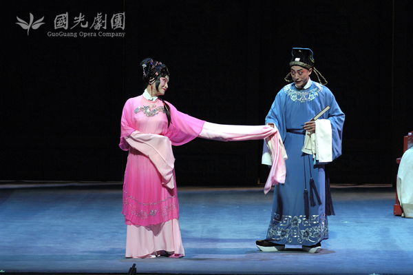 《王熙鳳大鬧寧國府》演出照010