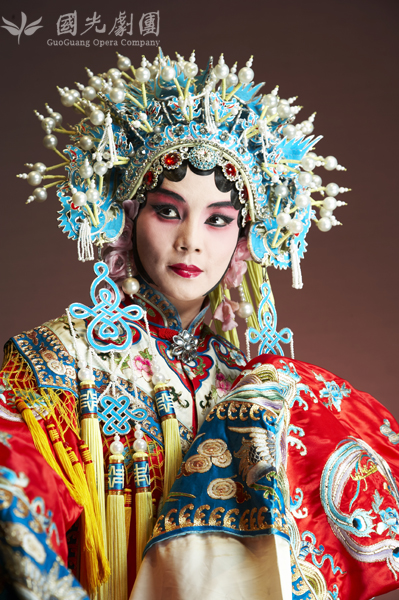 《青塚前對話》劇照003