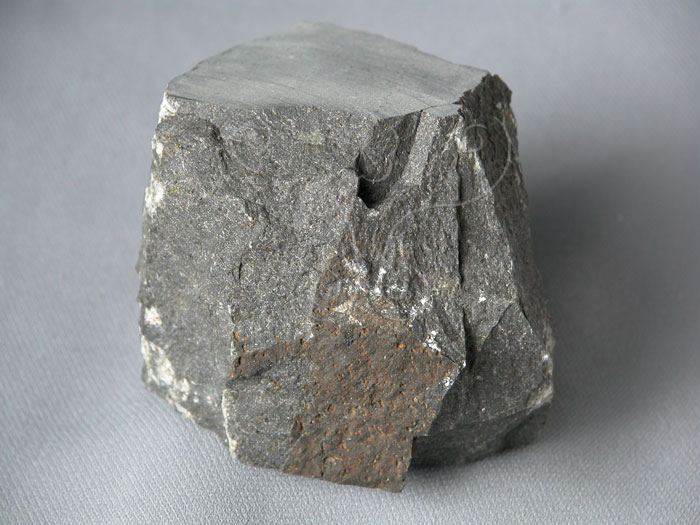 中文名:鹼性玄武岩(NMNS002892-P004958)英文名:Alkali basalt(NMNS002892-P004958)