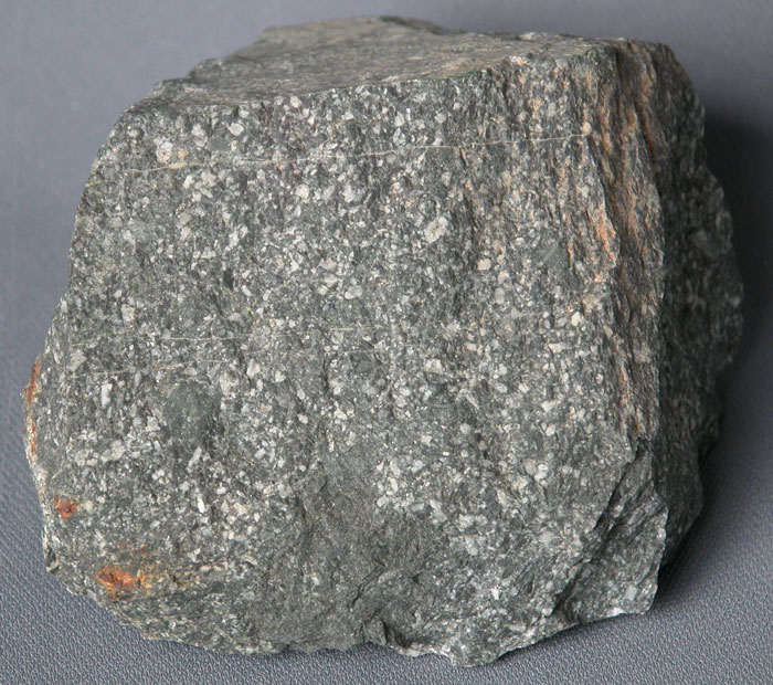中文名:安山斑岩(NMNS002788-P004866)英文名:Andesite porphyry(NMNS002788-P004866)