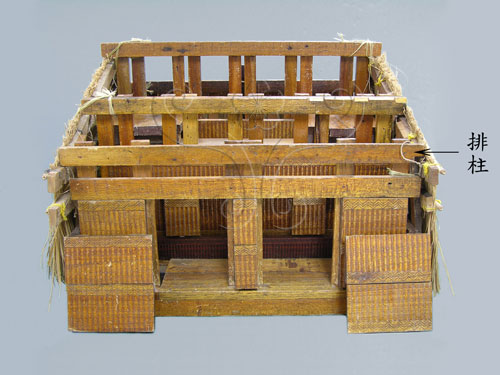 中文名:主屋模型(排柱)(1997006001.0003.)土名:vahay