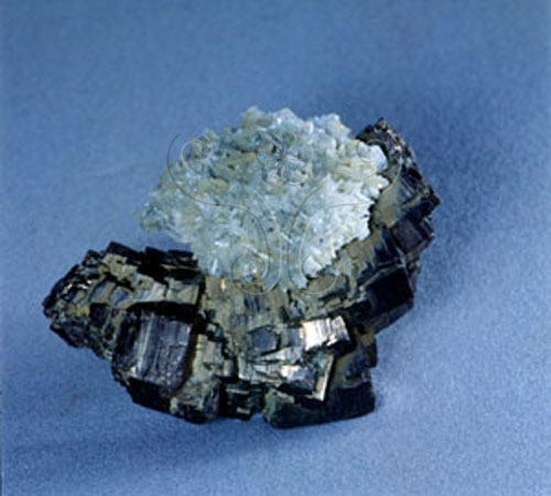 中文名:磁黃鐵礦(NMNS002170-P004207)英文名:Pyrrhotite(NMNS002170-P004207)