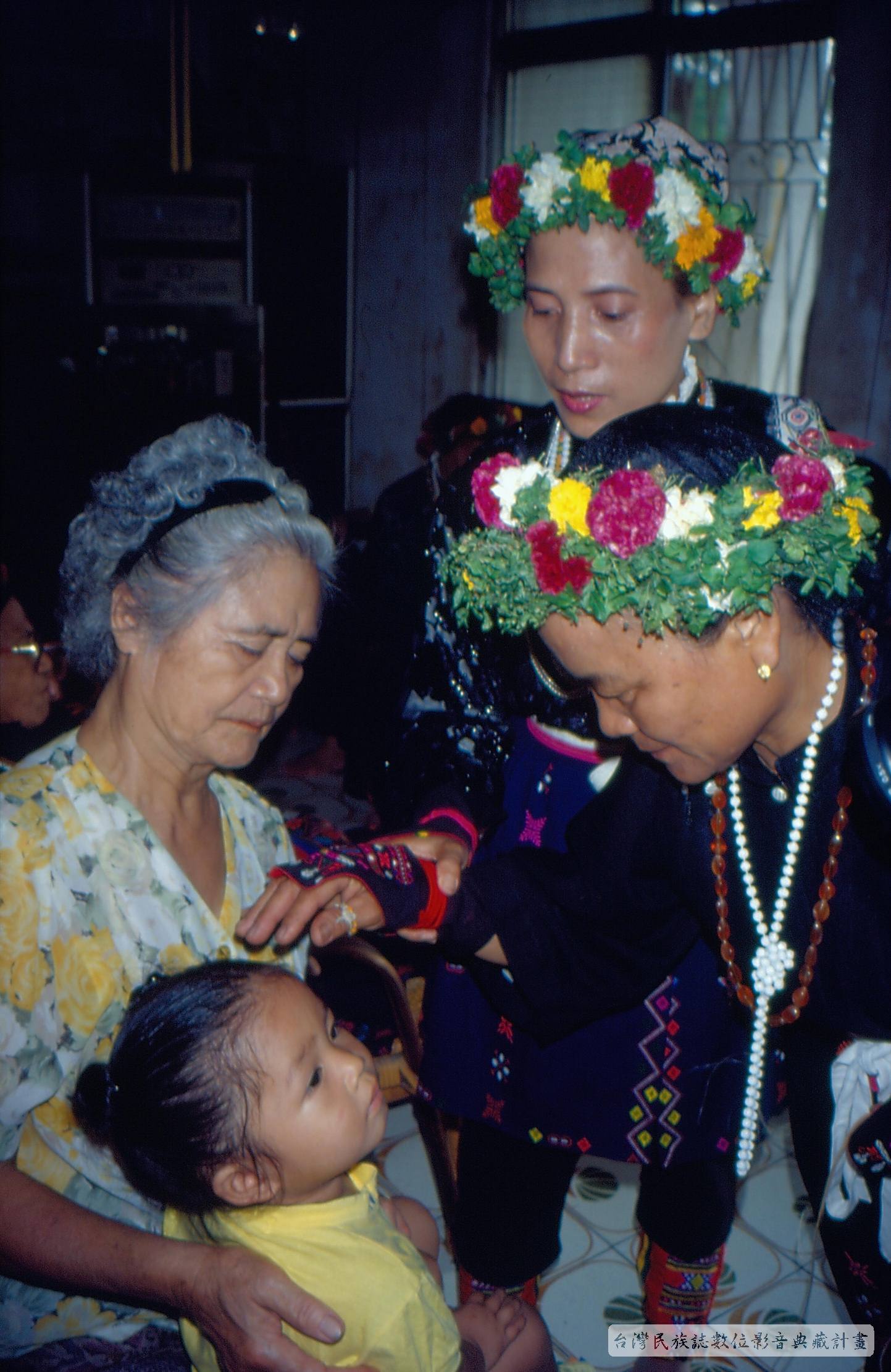 1992年卑南南王成巫儀式 228
