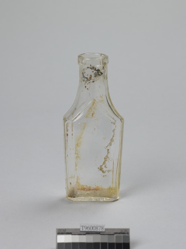 遺物:玻璃食品瓶