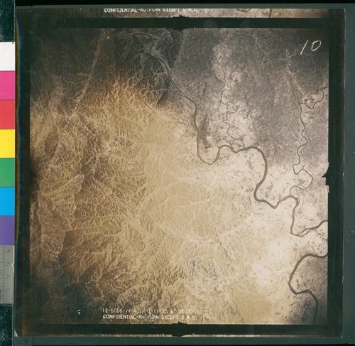 任務編號:12-5056航照名稱:12-5056-0010航照編號:12-5056-0010