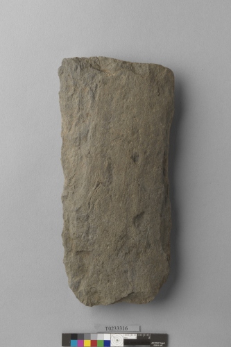 遺物：打製石斧