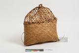 中文名稱：籐背筐（編目號：AT3530）英文名稱：Rattan Back Basket舊登錄名稱：背筐