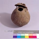 水罐（椰殼提水器）族語名稱：poraranom do aniyoy英文名稱：Coconut Shell Container