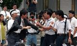 事件標題:中華工程公司自救會員工進入立法院議場前抗爭