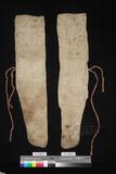 中文名稱：女子足套（編目號：AT2602-1）原住民族語名稱：tukape英文名稱：Female Socks舊登錄名稱：麻足袋
