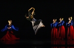 中文節目名稱:雙十年華‧舞蹈彩匯 A套外文節目名稱:Collection of the best dances in the past two decades
