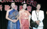 ƥD:Young sisterssqo|]B-012-1929^