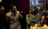 事件標題:台南藝術學院院長漢寶德參觀中國時報舉辦「慈悲、智慧－藏傳佛教藝術大展」（B-012-5415）