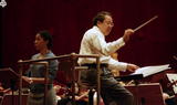 事件標題:1999年聖誕音樂會「世紀平安夜」，將由林望傑擔任指揮，與女高音湘德拉共同演出（B-012-8161）