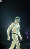 ƥD:iǧJ(Michael Jackson)ӥxuvȡvt۷|]B-013-6230^