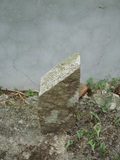 Tombstone of unnamed person at Taiwan, Pingdongxian, Shizixiang, Caopucun, Paiwan graveyard, northeast of village, westside of river. The tombstone-ID is 8573. ; xWA̪FAlmAHAWڹӶAlF_Ae谼ALW󤧹ӸO