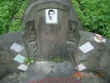 Tombstone of E (YU2) family at Taiwan, Hualianxian, Xinchengxiang, entrance of Tailuge, north of Highway 8, Christian, Military and Aborigines. The tombstone-ID is 10402; xWAὬAsmAӾ|դJfBAx8_AtСBxHAέӡAEmӸOC