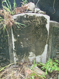 Tombstone of unnamed person at Taiwan, Tainanshi, Anpingqu, near nightmarket. The tombstone-ID is 595. ; xWAxnAwϡA]ALW󤧹ӸO