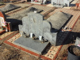 Tombstone of  (CHEN2) family at Taiwan, Jinmenxian, Jinshazhen, Jinsha Public Cemetery. The tombstone-ID is 24661; xWAAFAFӡAmӸOC