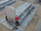 Tombstone of  (FANG4) family at Taiwan, Jinmenxian, Lieyuxiang, Lieyu Public Graveyard. The tombstone-ID is 24894; xWAAPmAPӡAmӸOC