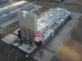 Tombstone of x (HONG2) family at Taiwan, Jinmenxian, Lieyuxiang, Lieyu Public Graveyard. The tombstone-ID is 24947; xWAAPmAPӡAxmӸOC