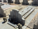 Tombstone of  (DONG3) family at Taiwan, Jinmenxian, Jinningxiang, Jinshan Gongmu. The tombstone-ID is 24347; xWAAmAsӡAmӸOC