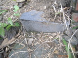 Tombstone of \ (XU3) family at Taiwan, Taibeishi, Daanqu, Daan 9th and Guting 10th public graveyard. The tombstone-ID is 28567; xWAx_AjwϡAjwϲĤEөMjFϲĤQӡA\mӸOC