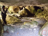 石洞獵寮內部