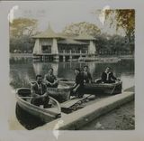 台中公園內坐船