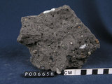 中文名:矽質玄武岩(NMNS003406-P006656)英文名:Tholeiite(NMNS003406-P006656)