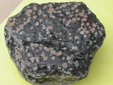 中文名:黑曜岩(NMNS001413-P003826)英文名:Obsidian(NMNS001413-P003826)