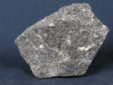 中文名:角閃石片麻岩(NMNS000575-P002696)英文名:Amphibole gneiss(NMNS000575-P002696)