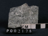 中文名:角閃岩(NMNS000476-P002178)英文名:Amphibolite(NMNS000476-P002178)