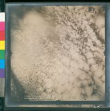 ���Ƚs��:12-4915